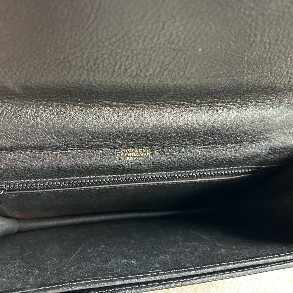 Givenchy clutch wristlet secondhand - Picture 7 of 10